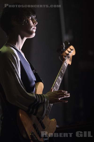 WARPAINT - 2011-05-26 - PARIS - Le Bataclan - 